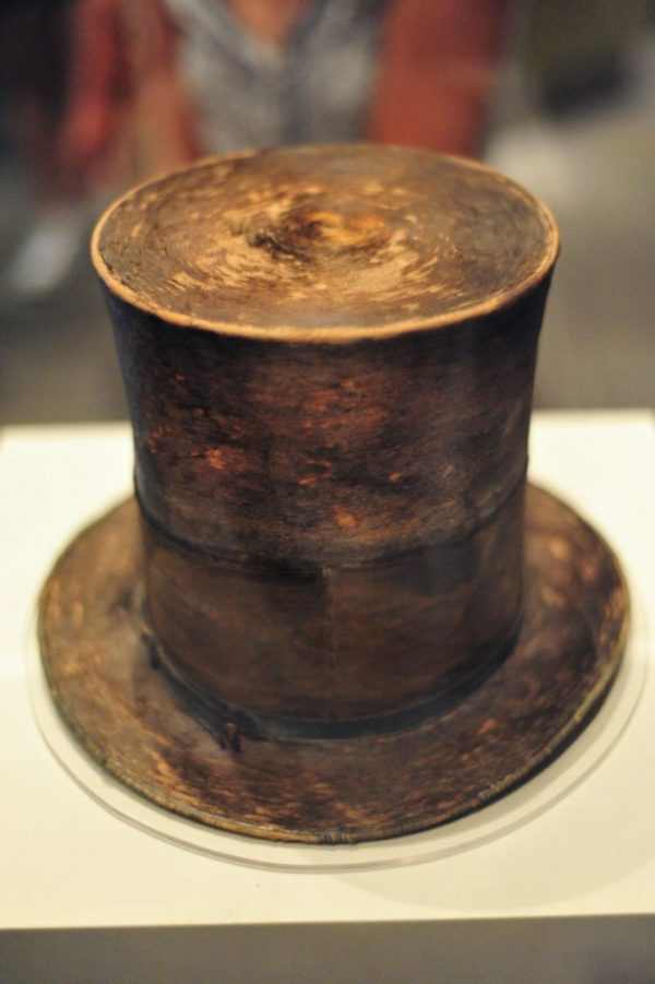 The Secret Lives of Objects Abraham Lincoln's Stovepipe Hat