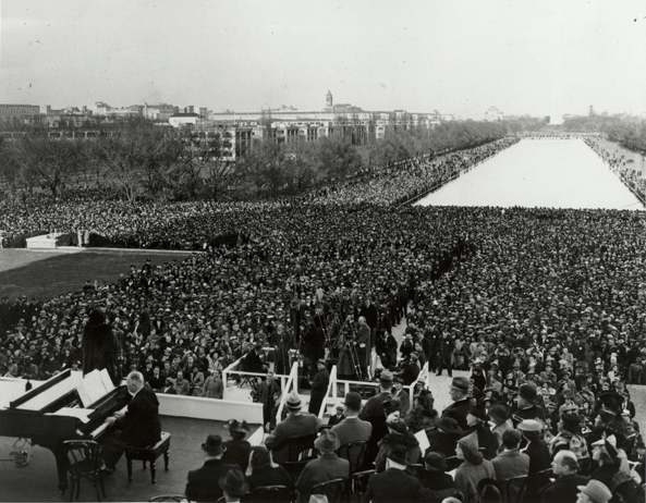 MarianAndersonLincolnMemorial Marian Anderson performing at the Lincoln Memorial in Washington DC