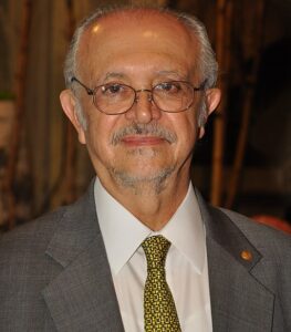 Mario J. Molina at the Nobel Laureate Global Symposium (2011), speaking about climate change