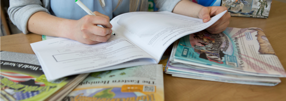 Studies Weekly Curriculum Teacher working with Studies Weekly